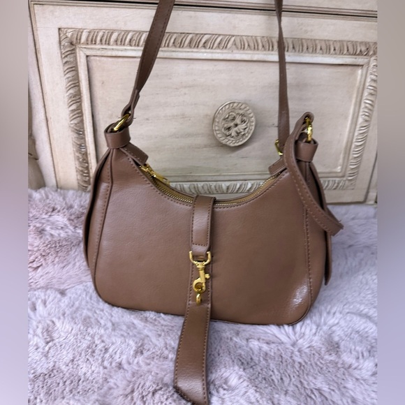 Cute Crossbody Bag - Picture 2 of 5